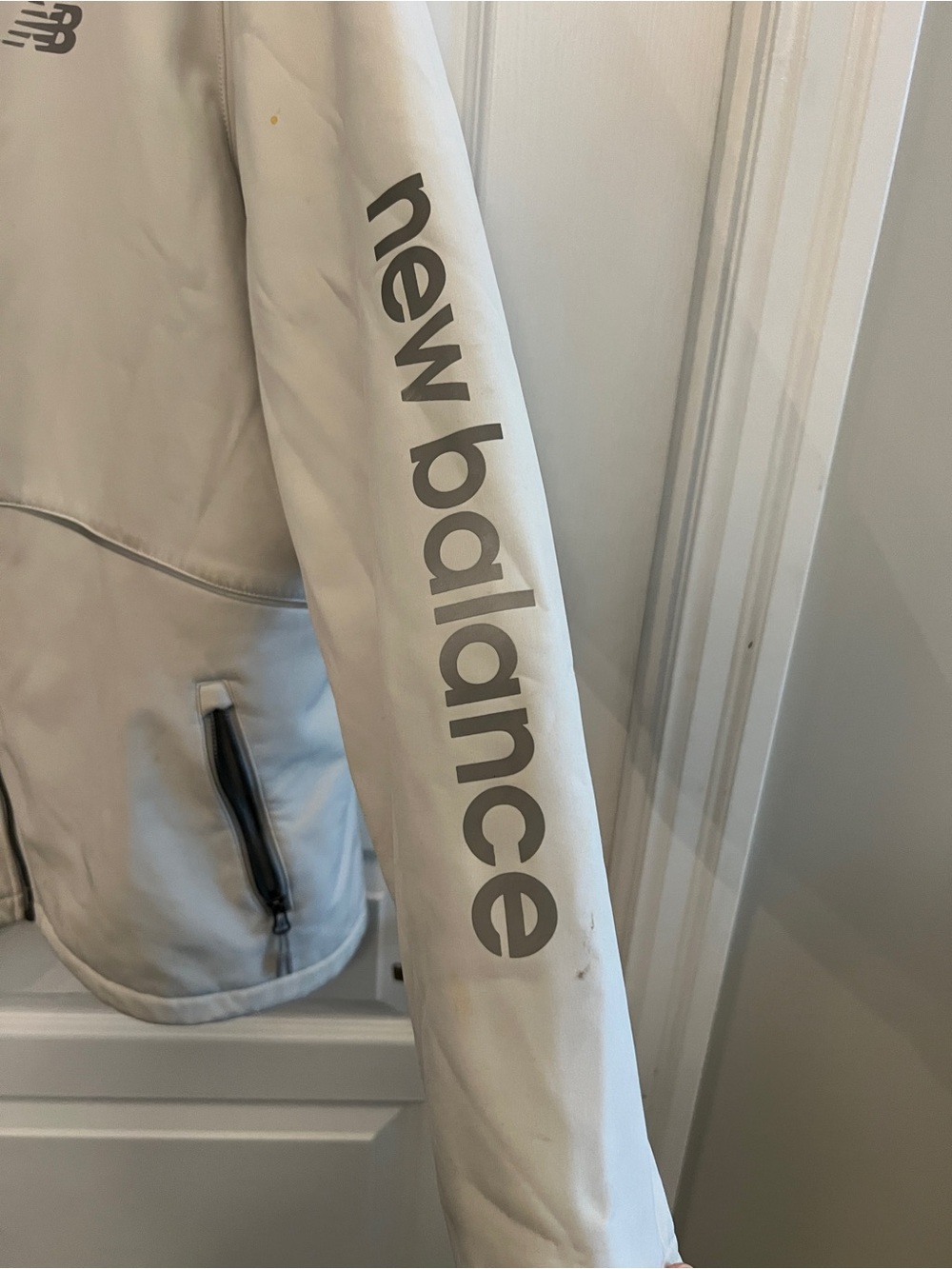 New Balance Light Gray Hooded Performance Jacket - Picture 4 of 8